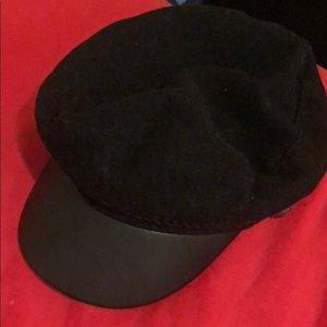 H&M Accessories - Super cute hat H&M Accessories - Super cute hat